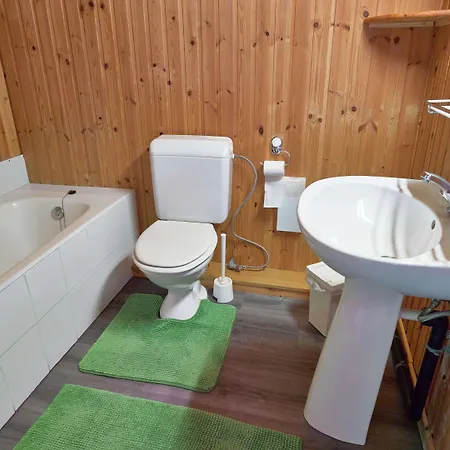Holiday home Spacious With Private Garden In Houyet