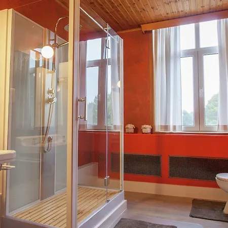 Holiday home Spacious With Private Garden In Houyet